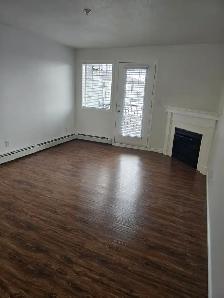 2 bedroom condo near the Hospital PET FRIENDLY! - Photo 20