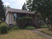 Parking Spot For Rent On Residential Property Near U of C