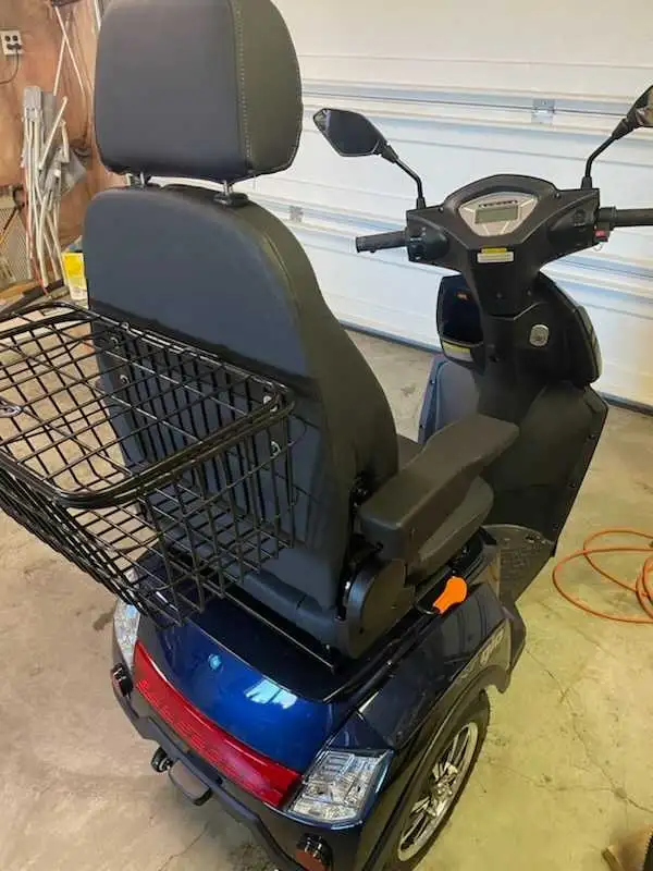 Mobility scooter