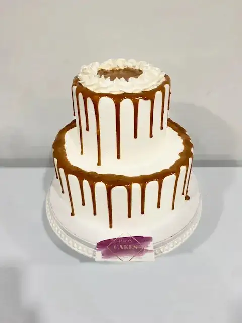 Dulce de Leche cake, Black Forest cake Milton