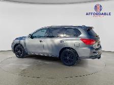 2019 Nissan Pathfinder SV Tech - Photo 3