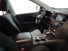 2019 Nissan Pathfinder SV Tech - Photo 17