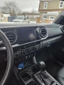 2018 Toyota Tacoma SR5 - Photo 8