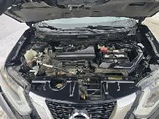 2017 Nissan Rogue AWD 4dr SV Panoramic Sunroof, Heated Seats, Re - Photo 11