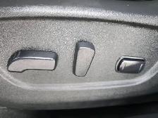 2017 Nissan Rogue AWD 4dr SV Panoramic Sunroof, Heated Seats, Re - Photo 25