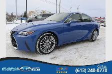 2023 Lexus IS 300 - Photo 3