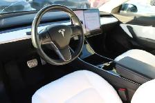 2019 Tesla Model 3 - Photo 9