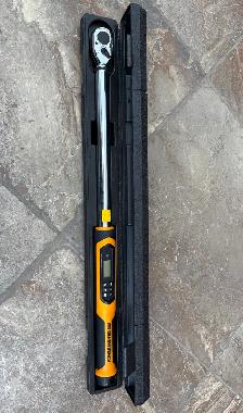 GearWrench Digital Mechanic 25-250lbs Torque Wrench in Case