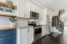 Stylish 3-Bed Townhome on Quiet Cul-de-Sac   Finished Basement - Photo 4