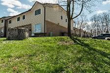 1 Furnished private room for rent-No Parking