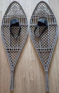 IPL Moulded Resin Snowshoes - Large Size