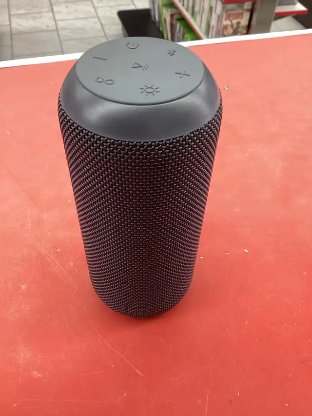 haut parleur Bluetooth ONN neuf