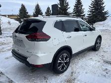 2020 Nissan Rogue SV - Photo 4