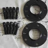 Hub centric wheel spacers 15 mm with lugs 5x120 BMW F22
