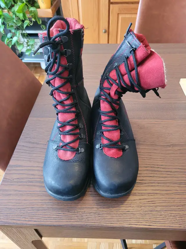 Women's winter boots Martino/Bottes d'hiver pour femmes Martino