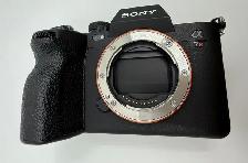 Sony Alpha A7R V 61MP Mirrorless Camera Body Only Warranty $3399 - Photo 4