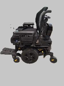 Edge 3 Stretto Power Wheelchair - Photo 2