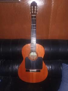 Yamaha eterna classical guitar with active preamp $170