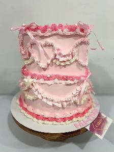 Hello kitty cake idea 20 servings - Photo 4