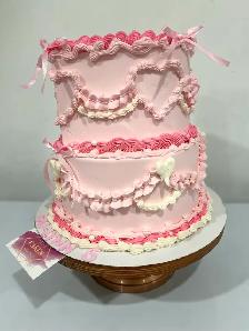 Hello kitty cake idea 20 servings - Photo 5