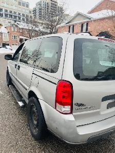 2006 Chevrolet Uplander ( LOW KM ? - Photo 2
