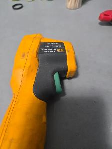 Infa red thermometer - Photo 3