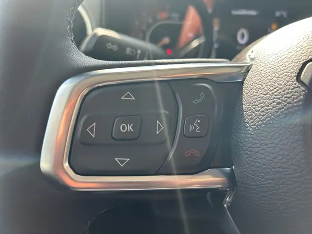 2025 Jeep Wrangler 4-Door Sahara - Photo 18