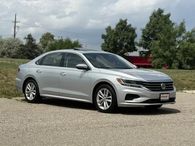 2021 Volkswagen Passat Highline Auto