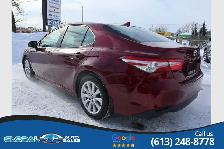 2019 Toyota Camry LE - Photo 5