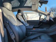 2022 Tesla Model Y Long Range AWD | Hardware 3.0 | Heat Pump | M - Photo 11