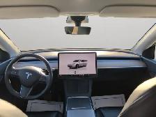 2022 Tesla Model Y Long Range AWD | Hardware 3.0 | Heat Pump | M - Photo 13