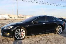 2020 Tesla Model S - Photo 3