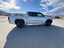 2026 Toyota Tundra Limited APPLE ANDRIOD CARPLAY / REAR CAMERA / - Photo 6