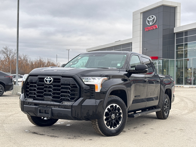 2024 Toyota Tundra Hybrid Limited HYBRID / CREW CAB 4X4 / REAR C