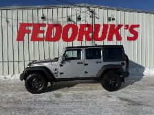 2014 Jeep Wrangler Unlimited Sport 4WD
