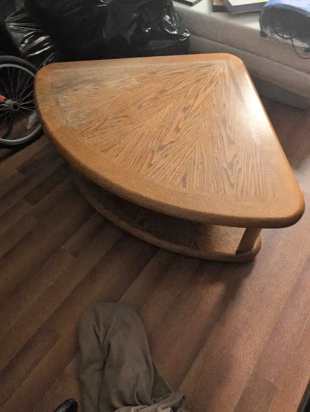 Pizza table