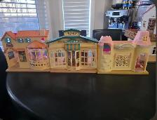 Calico Critters Collection perfect condition house shops  $150 - Photo 4