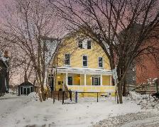 Fully Remodelled Triplex located in the heart of Winnipeg!