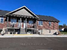 FOR LEASE: 15 Arthur St 201, Colborne ON