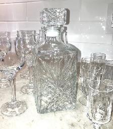 Pristine Decanter and Crystal Glasses (stemmed & barrel style) - Photo 3