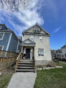 Rooming house unit for rent (READ DESCRIPTION)