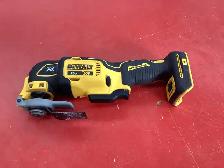 outil oscillant DeWalt dcs356 outil seulement