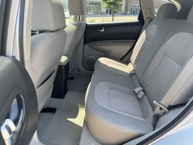 2013 Nissan Rogue SV - Photo 12