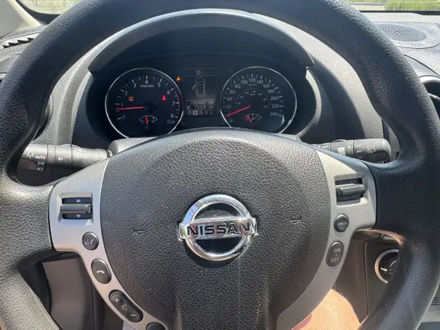 2013 Nissan Rogue SV - Photo 17