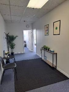 Extra large room for rent at Yonge/Steeles Acupuncture Clinic