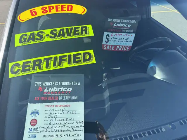 2013 Hyundai Accent L 5 SPEED - Photo 11