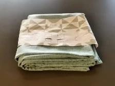 Brand New PVC Fabric Tablecloth - Photo 2