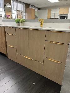 Evolution 2 – Custom Vanity Cabinet Collection- Mississauga in