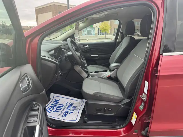 2014 Ford Escape SE - Photo 12