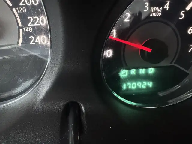 2014 Chrysler 200 Touring - Photo 18